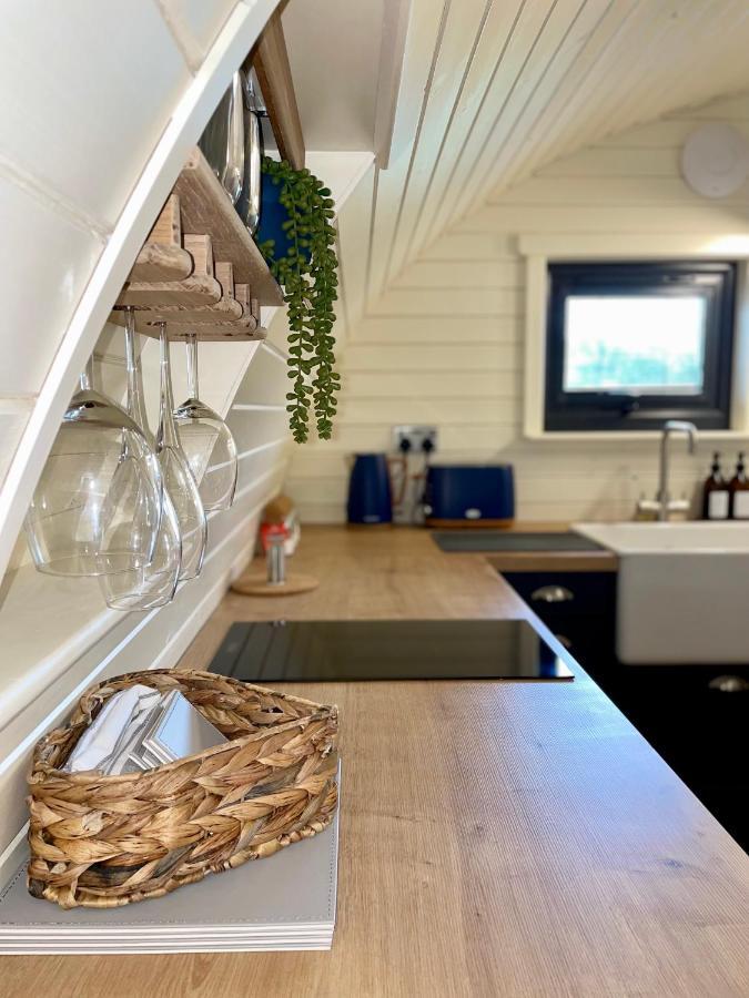 什鲁斯伯里Eastridge Glamping别墅 外观 照片